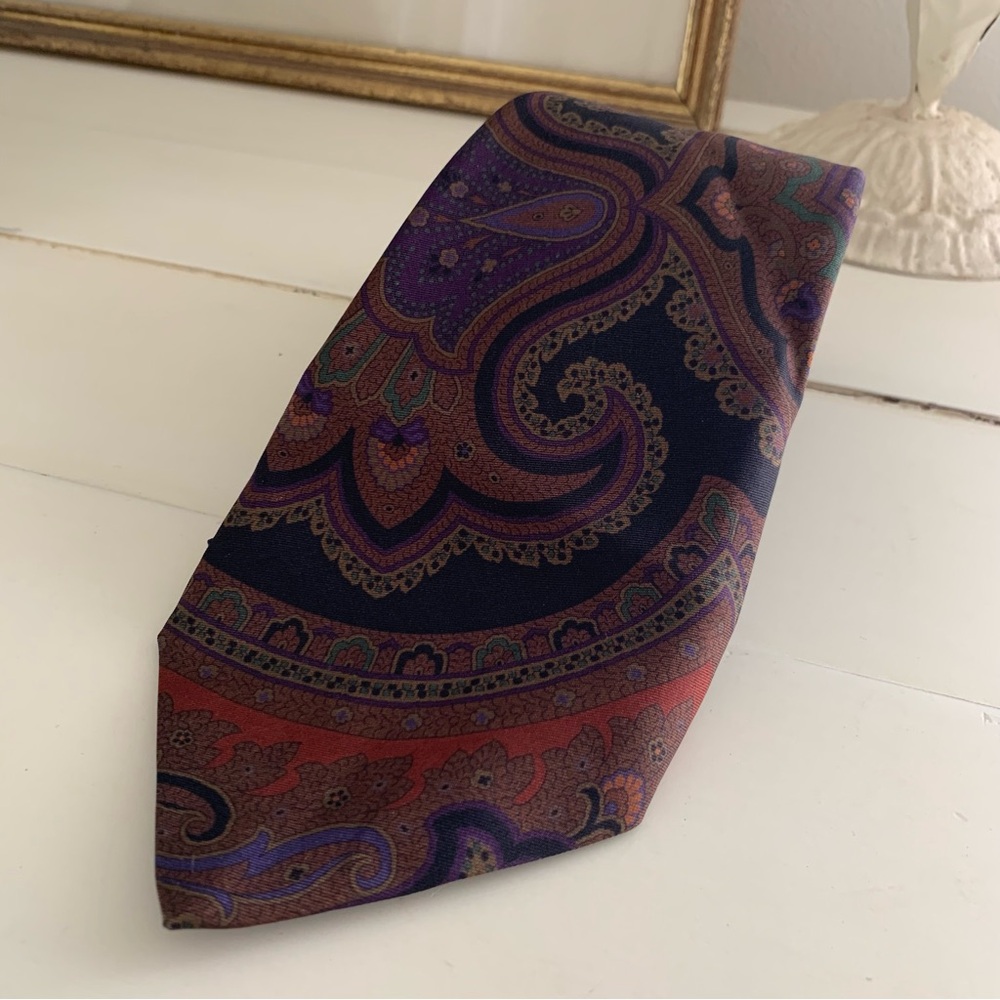 Ralph Lauren Purple Label Paisley Tie